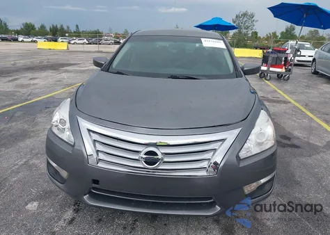 2015 Nissan Altima 2.5 S from USA, damaged, VIN 1N4AL3AP7FC421140